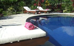 Guesthouse Rumah Senang